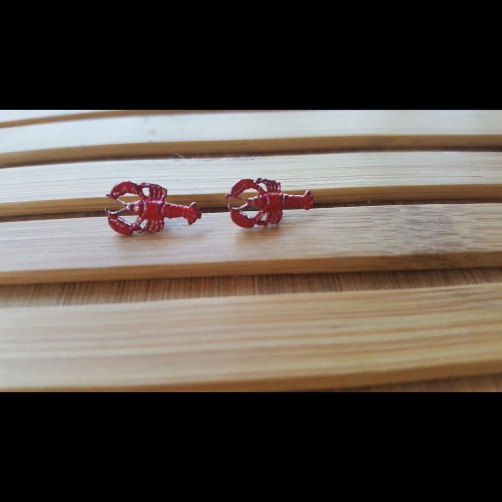 Lobster Stud Earrings